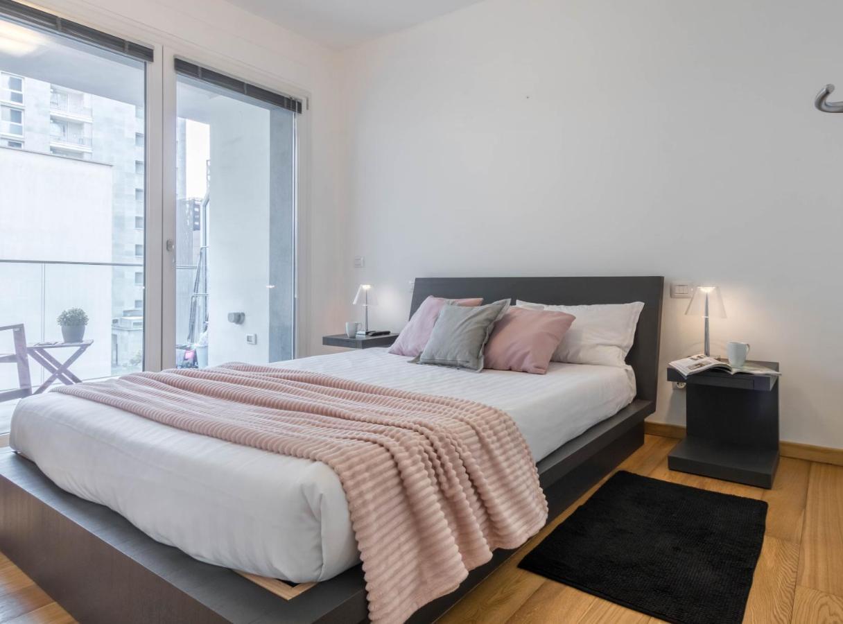 Joivy Superb Flat For 4 With Balcony Near Milano Centrale Lägenhet Exteriör bild