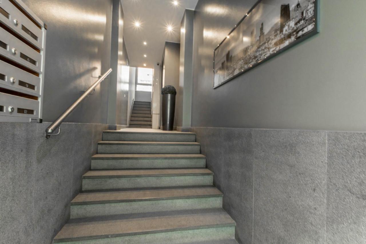 Joivy Superb Flat For 4 With Balcony Near Milano Centrale Lägenhet Exteriör bild